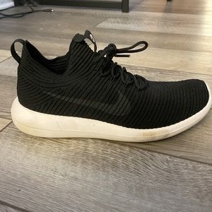 Nike Slip On Tennis Shoe